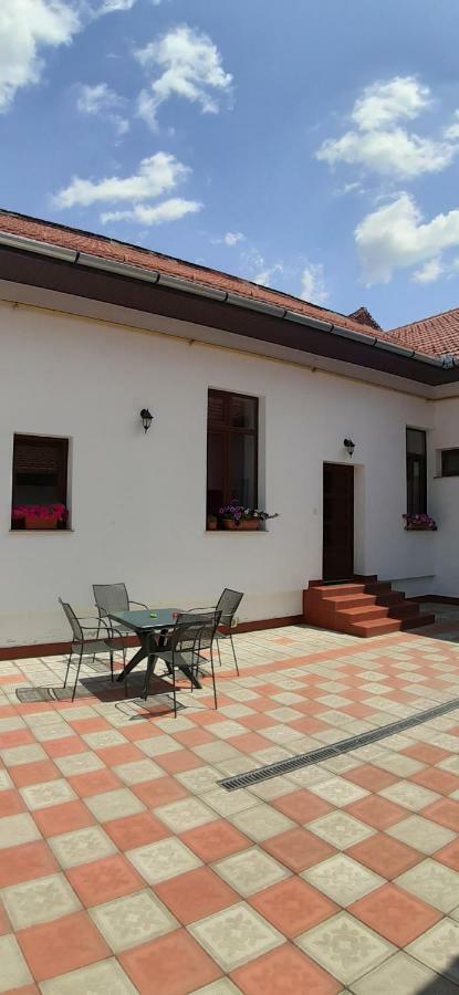 La Principessa Hotel Oradea Buitenkant foto